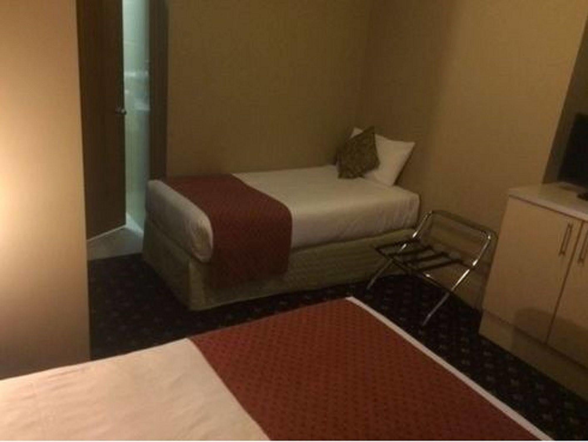 סידני Hotel Coronation מראה חיצוני תמונה